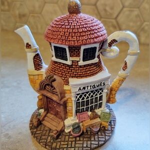 Vtg Hometown Teapot Cottages ANTIQUE shop